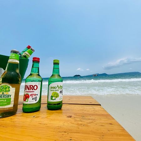Koh Rong Beach Hostel And Bungalows Kaoh Touch Exteriör bild