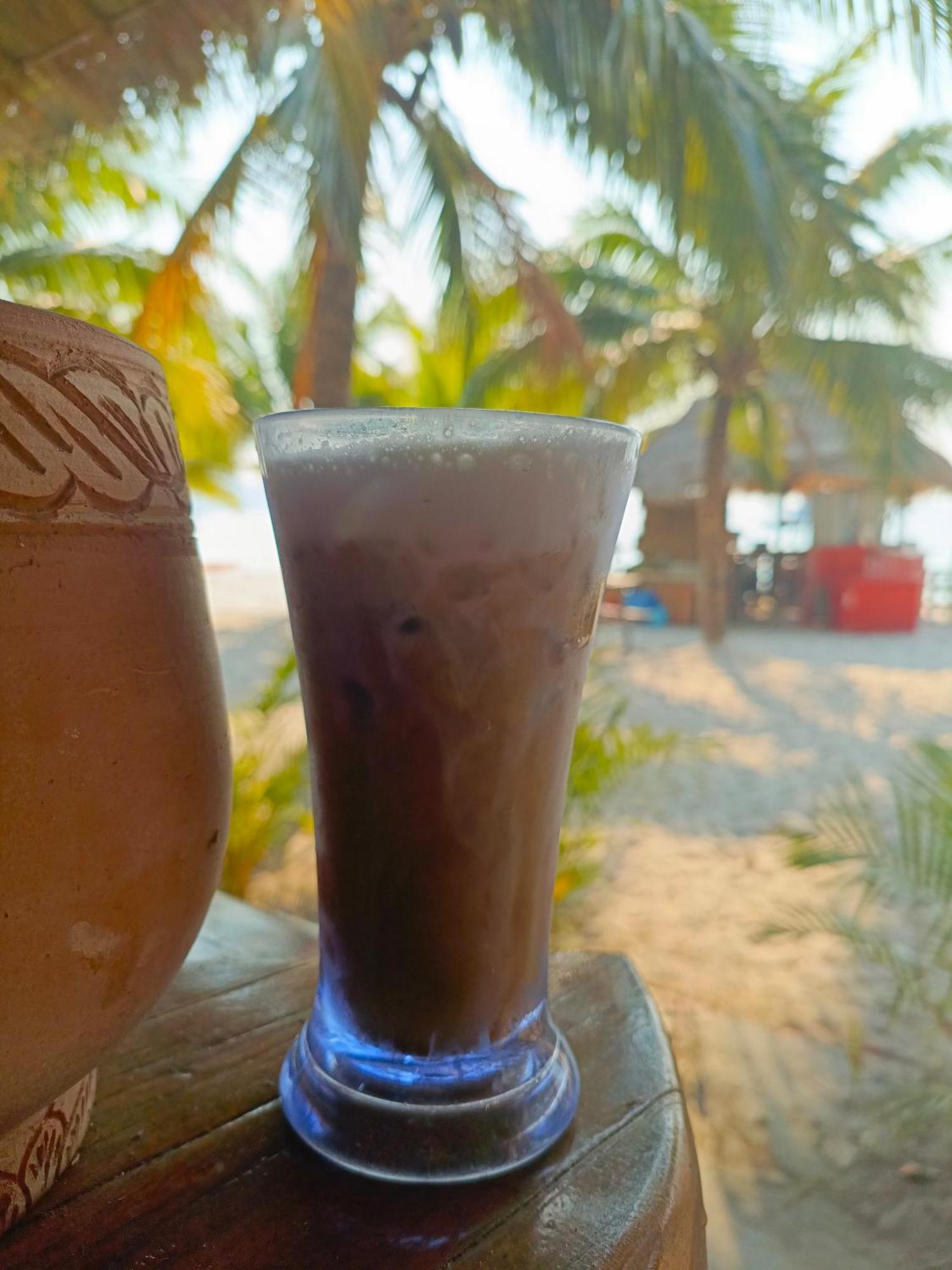 Koh Rong Beach Hostel And Bungalows Kaoh Touch Exteriör bild