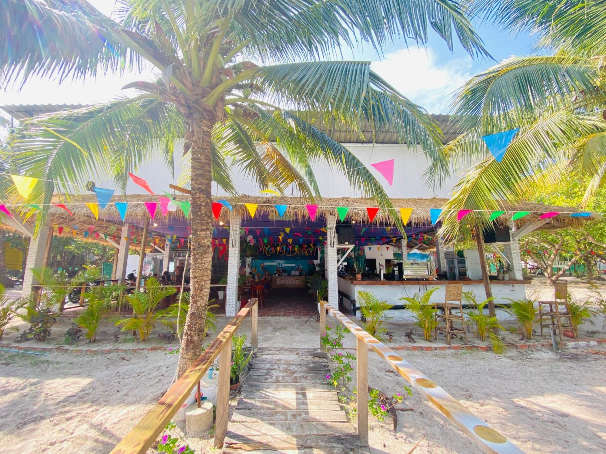 Koh Rong Beach Hostel And Bungalows Kaoh Touch Exteriör bild